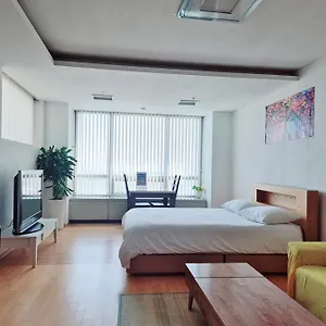 Appartamento Cozy - Experience Like Comfort