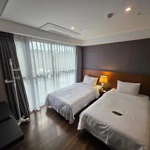 ダイン オセアノ ホテル 済州市